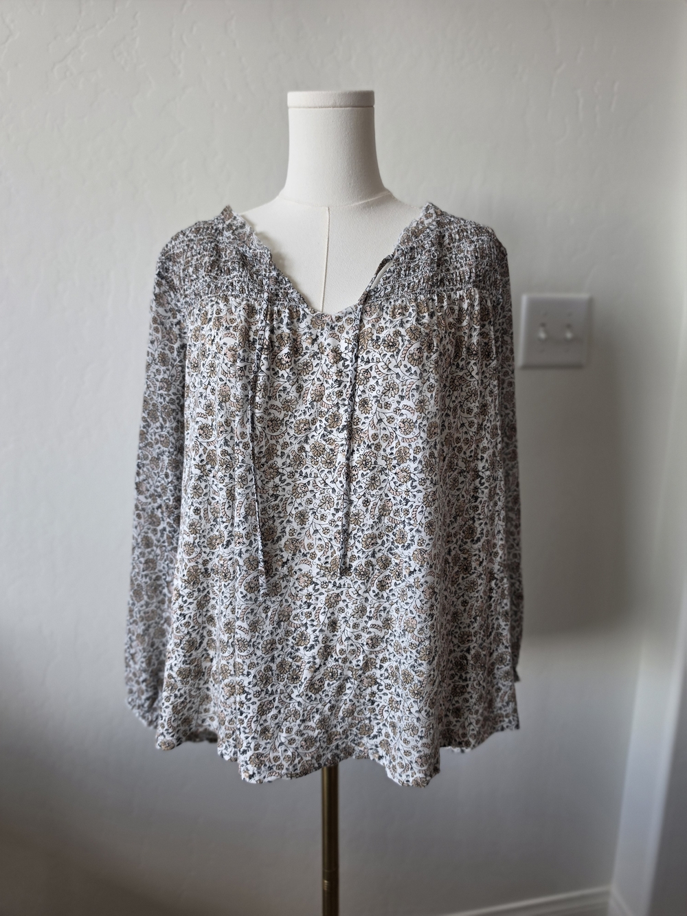 Lucky Brand Women's Plus Size 2X Flower Printed Peasant Tunic Blouse